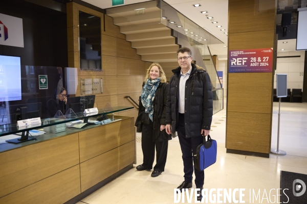 Negociations Seniors  Assurance chomage au MEDEF