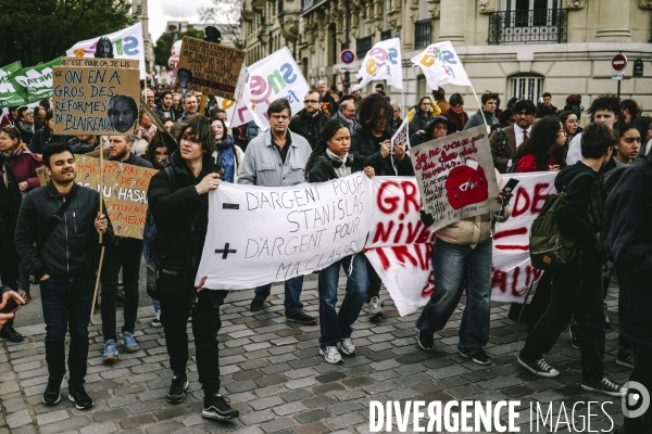 Manifestation dans l education nationale pour les salaires et contre les nouvelles mesures du choc des savoirs