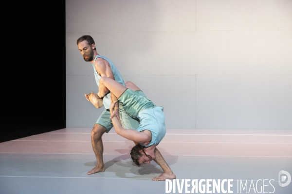 FORESHADOW de Alexander Vantournhout