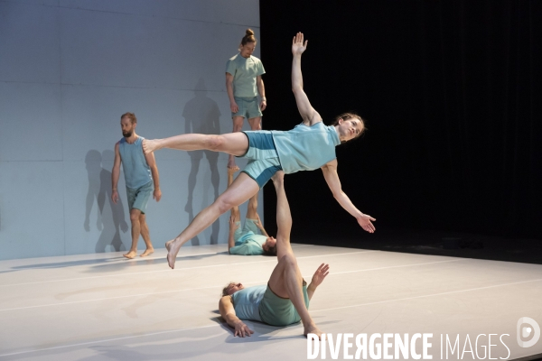 FORESHADOW de Alexander Vantournhout