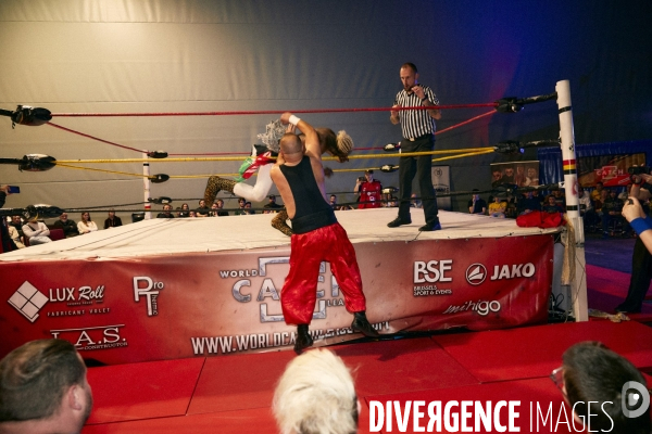 World Catch League, ligue professionnelle de catch sportif. Complexe des sports de Charleroi (Belgium) 