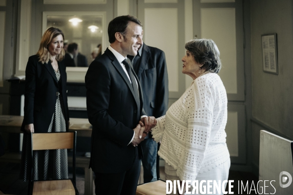 E. Macron, Maison d’Izieu