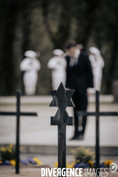 E. Macron, nécropole nationale des Glières
