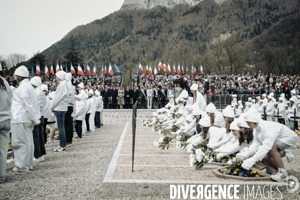 E. Macron, nécropole nationale des Glières