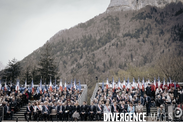 E. Macron, nécropole nationale des Glières