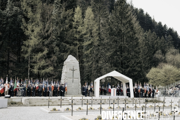 E. Macron, nécropole nationale des Glières