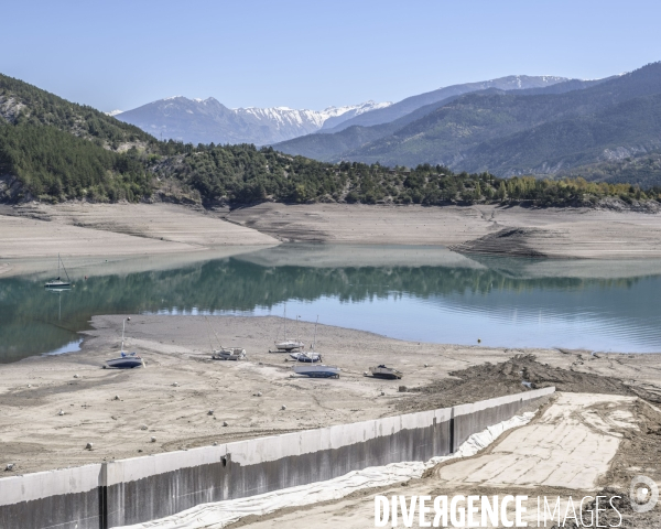 Lac de Serre Ponçon. Niveau du lac au 14 Avril 2024