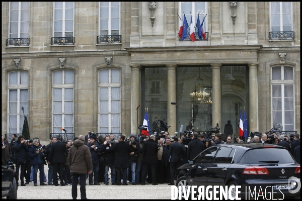 Premier conseil des ministres du nouveau gouvernement fillon