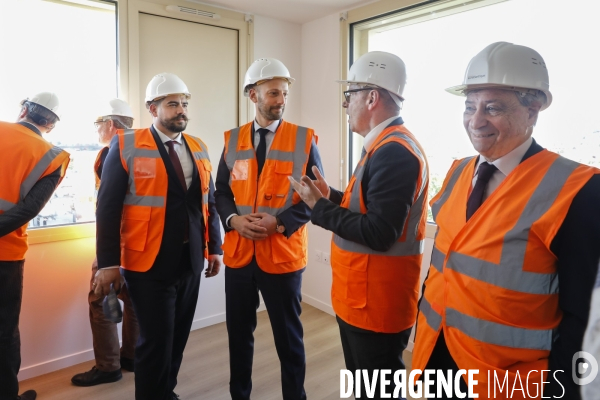 Guillaume Kasbarian et Stanislas Guerini visite un chantier à Bordeaux