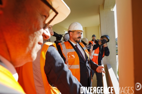 Guillaume Kasbarian et Stanislas Guerini visite un chantier à Bordeaux