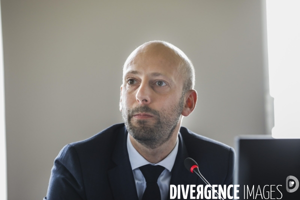 Guillaume Kasbarian et Stanislas Guerini, Remise du rapport de David Amiel sur le logement des agents publics