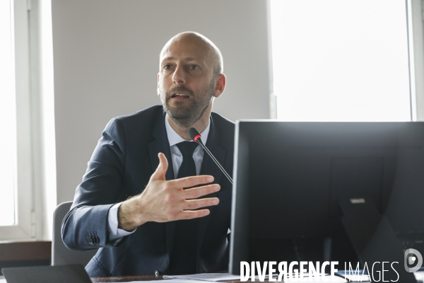 Guillaume Kasbarian et Stanislas Guerini, Remise du rapport de David Amiel sur le logement des agents publics