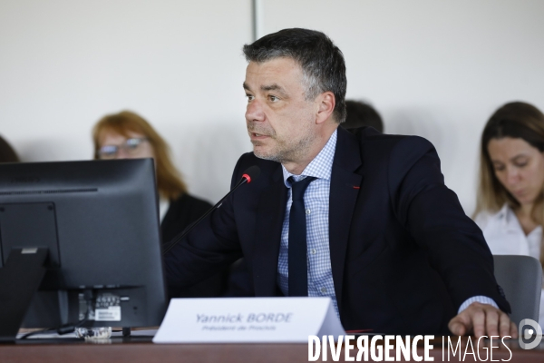 Guillaume Kasbarian et Stanislas Guerini, Remise du rapport de David Amiel sur le logement des agents publics