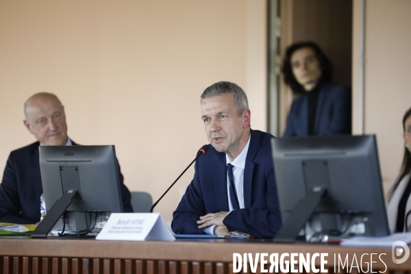 Guillaume Kasbarian et Stanislas Guerini, Remise du rapport de David Amiel sur le logement des agents publics