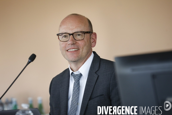 Guillaume Kasbarian et Stanislas Guerini, Remise du rapport de David Amiel sur le logement des agents publics