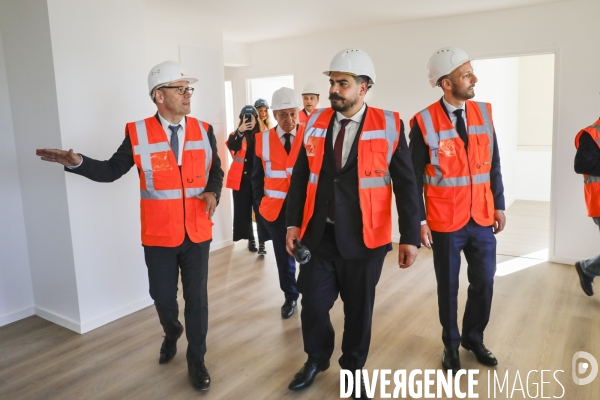 Guillaume Kasbarian et Stanislas Guerini visite un chantier à Bordeaux