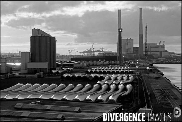 Dans le port du Havre au petit matin