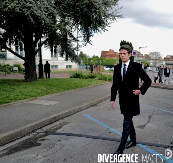 Gabriel ATTAL / Discours sur l autorité au coeur de la République 