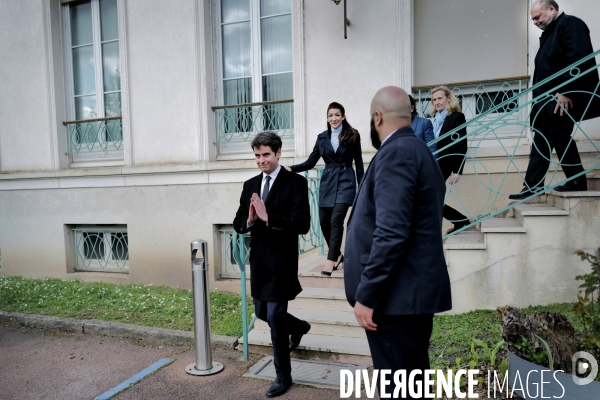 Gabriel ATTAL / Discours sur l autorité au coeur de la République 