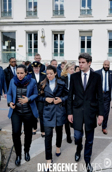 Gabriel ATTAL / Discours sur l autorité au coeur de la République 