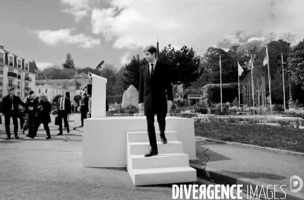 Gabriel ATTAL / Discours sur l autorité au coeur de la République 