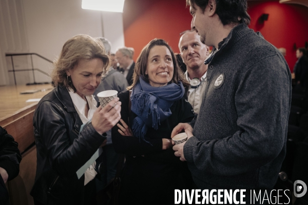 Débat des syndicats européens : Ensemble contre l’extrême droite !