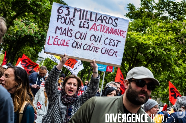 Les enseignants de Seine-Saint-Denis manifestent.