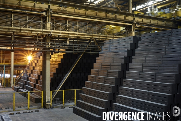 La fonderie Aluminium Dunkerque, à Loon-Plage, le 11 mars 2024. Plus grande fonderie d’aluminium d’Europe et premier consommateur électrique français.
