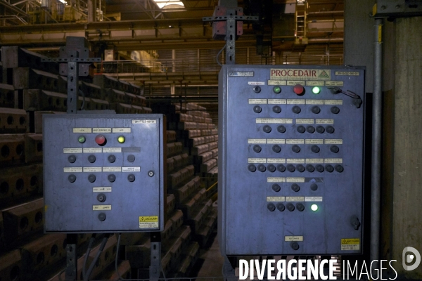 La fonderie Aluminium Dunkerque, à Loon-Plage, le 11 mars 2024. Plus grande fonderie d’aluminium d’Europe et premier consommateur électrique français.