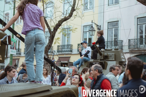 Manifestation pour les cinquante ans de la révolution des oeillets à Lisbonne
