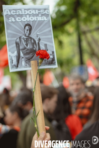 Manifestation pour les cinquante ans de la révolution des oeillets à Lisbonne