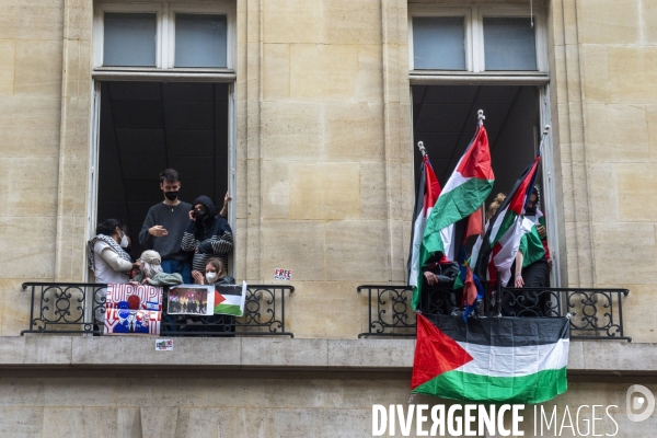 Manifestation pro-palestinienne et blocage à Sciences Po Paris