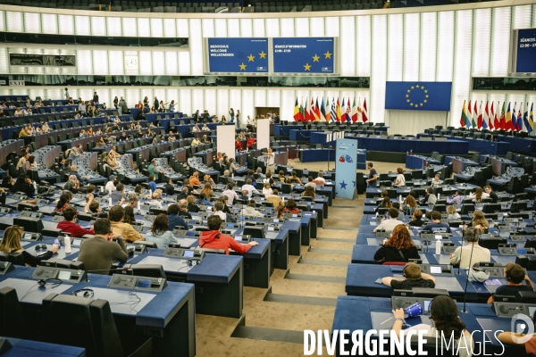Journée de l Europe au parlement.