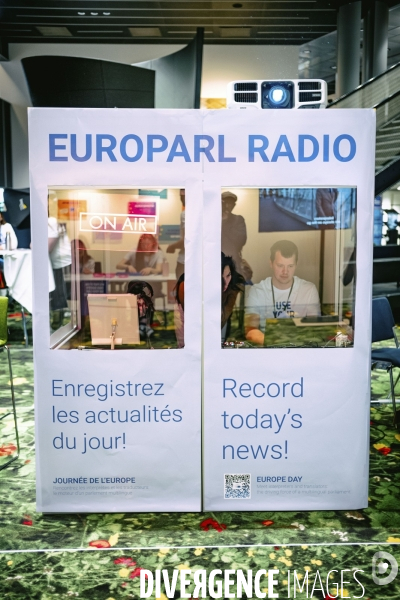 Journée de l Europe au parlement.