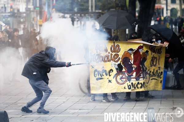 Manifestation du 1er mai à Nantes