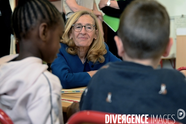 Déplacement de Nicole BELLOUBET à l’école maternelle La Saïda