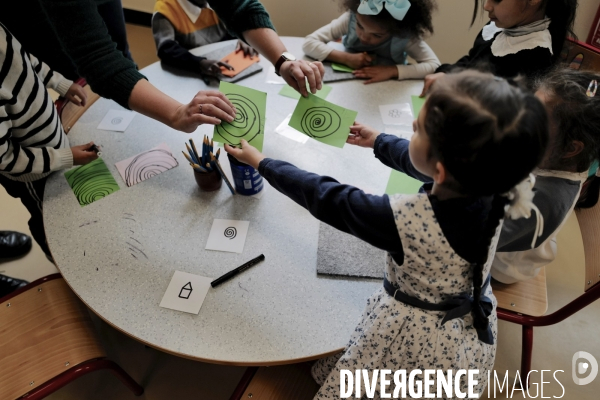 Déplacement de Nicole BELLOUBET à l’école maternelle La Saïda