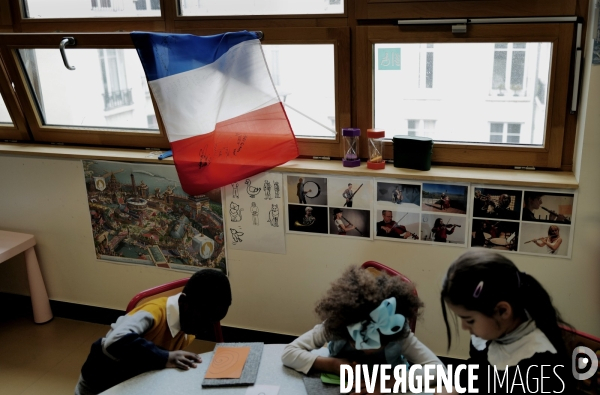 Déplacement de Nicole BELLOUBET à l’école maternelle La Saïda