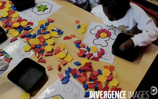 Déplacement de Nicole BELLOUBET à l’école maternelle La Saïda