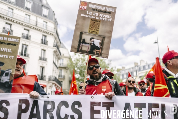 Manifestation contre les morts au travail