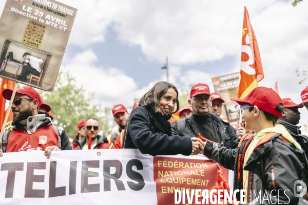 Manifestation contre les morts au travail