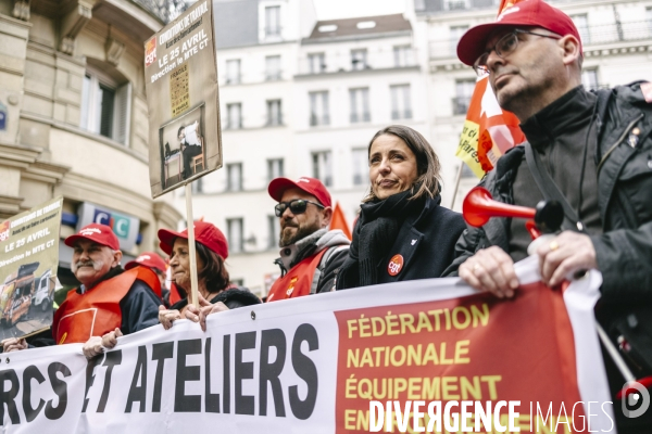 Manifestation contre les morts au travail