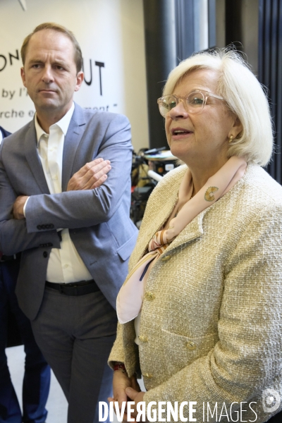 Catherine VAUTRIN , ministre du Travail,  et  Thibaut Guilluy à Station Debout