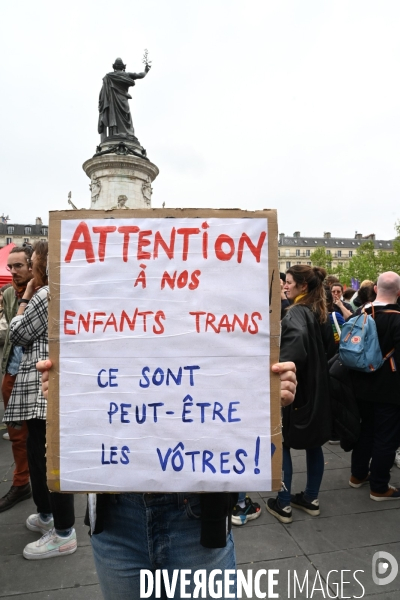 Rassemblement contre la transphobie et pour la visibilité des personnes trans, à Paris, France,