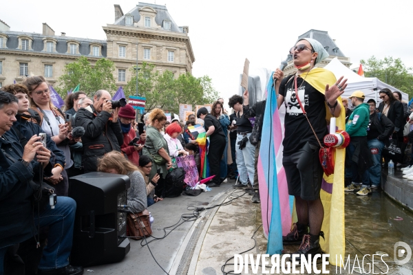 Rassemblement contre la transphobie et pour la visibilité des personnes trans, à Paris, France,
