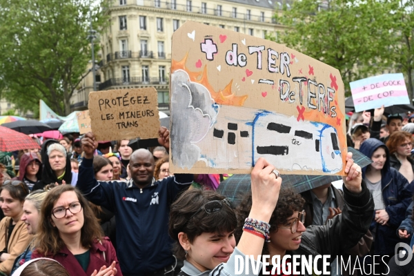 Rassemblement contre la transphobie et pour la visibilité des personnes trans, à Paris, France,
