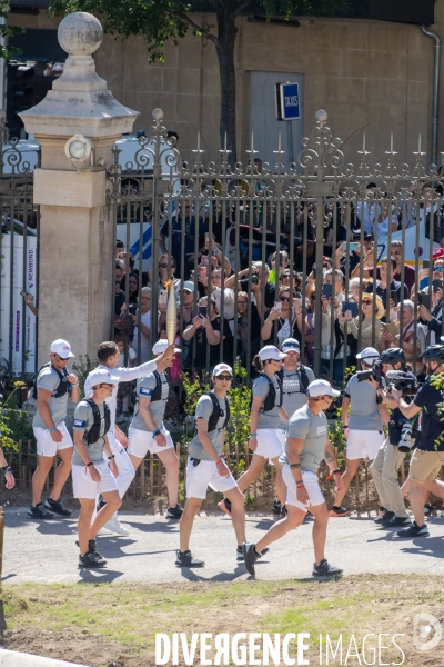 Arrivée de la flamme olympique à Marseille