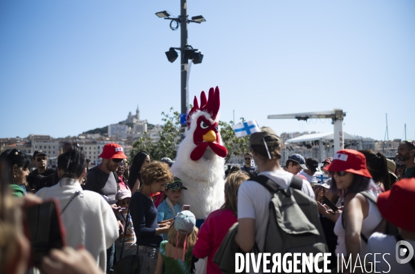 Arrivée de la flamme à Marseille