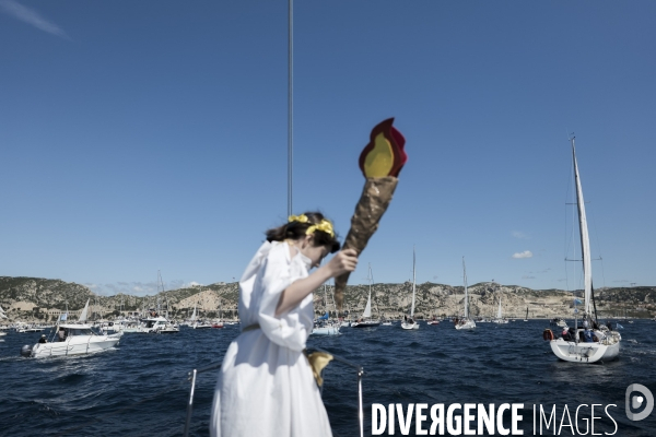 Arrivée de la flamme à Marseille