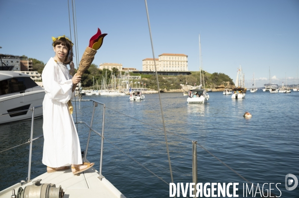 Arrivée de la flamme à Marseille